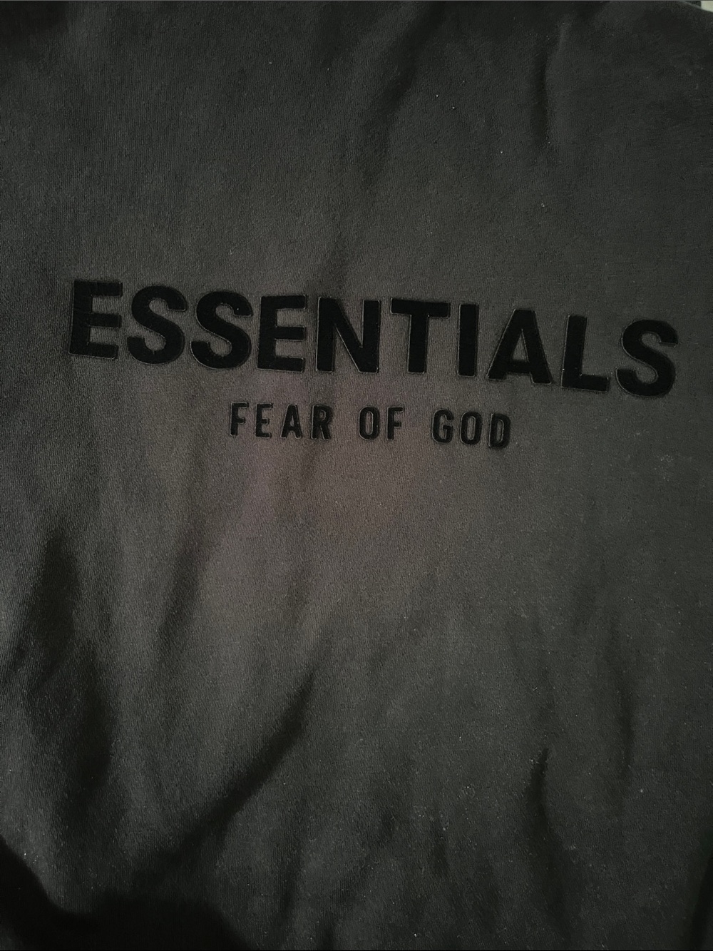 ESSENTIALS Fear Of God Black Pullover Hoodie - Picture 3 of 5